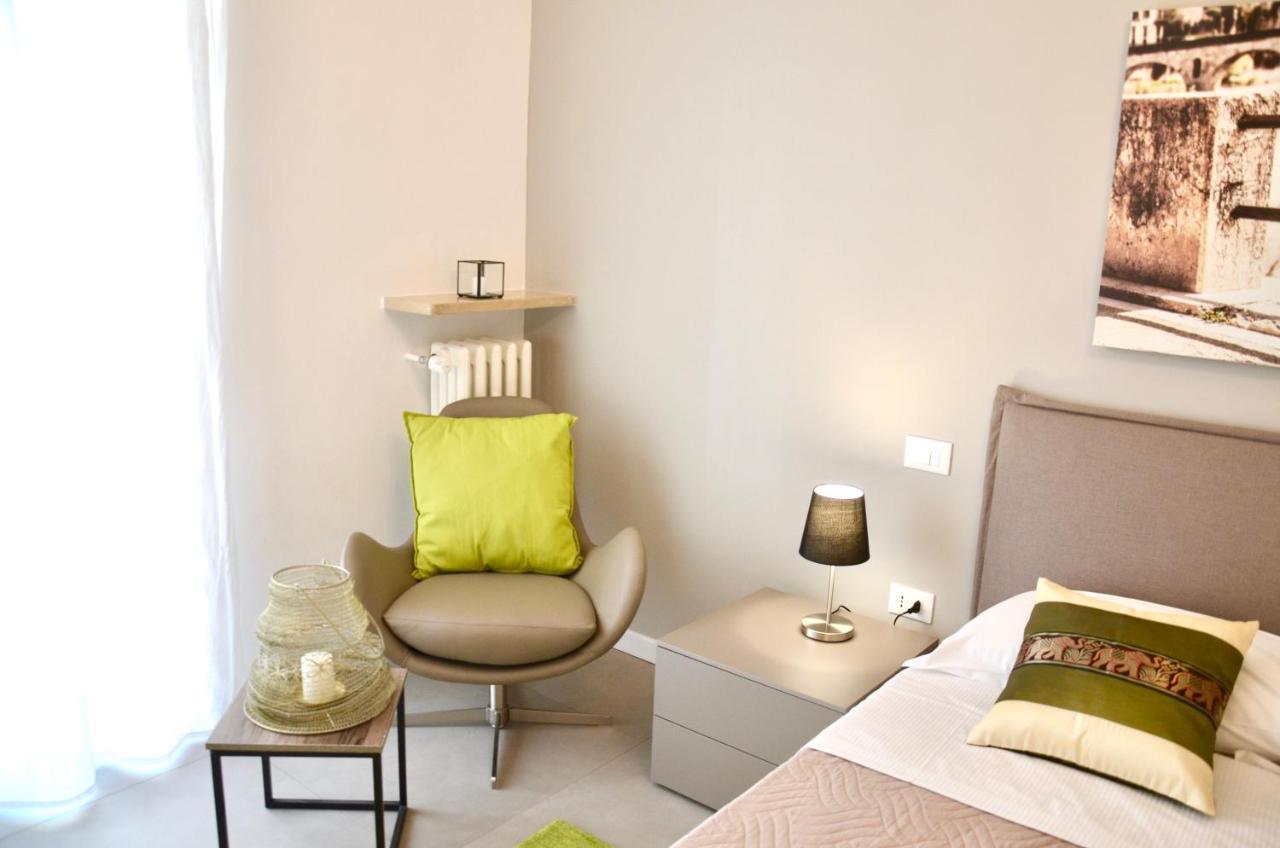 Flats4Rent Nikos Appartement Verona Buitenkant foto