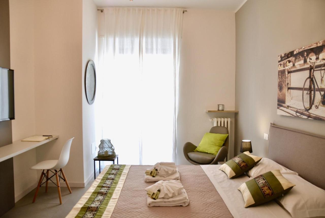 Flats4Rent Nikos Appartement Verona Buitenkant foto